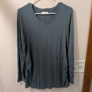 New Women's L Maternity Shirt